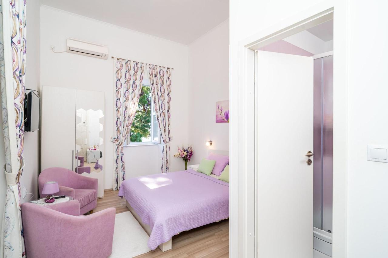 Casa de hóspedes House Boninovo (adults Only) 3*